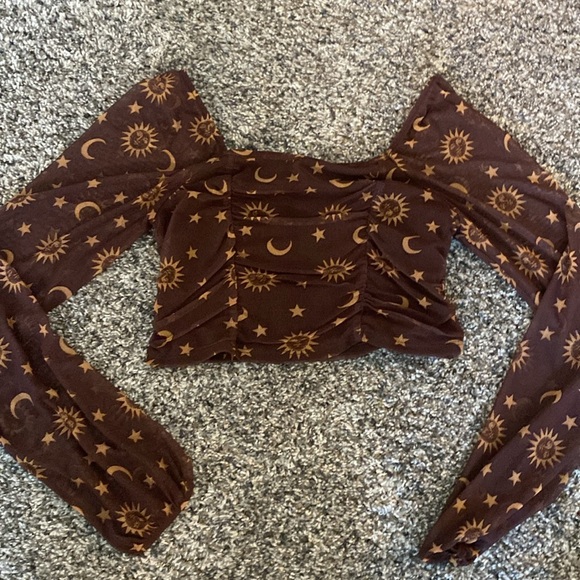 Altar’d State celestial top - Picture 4 of 5